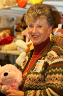 auxiliary member