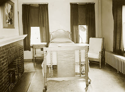 Littleton Hospital Room 1907
